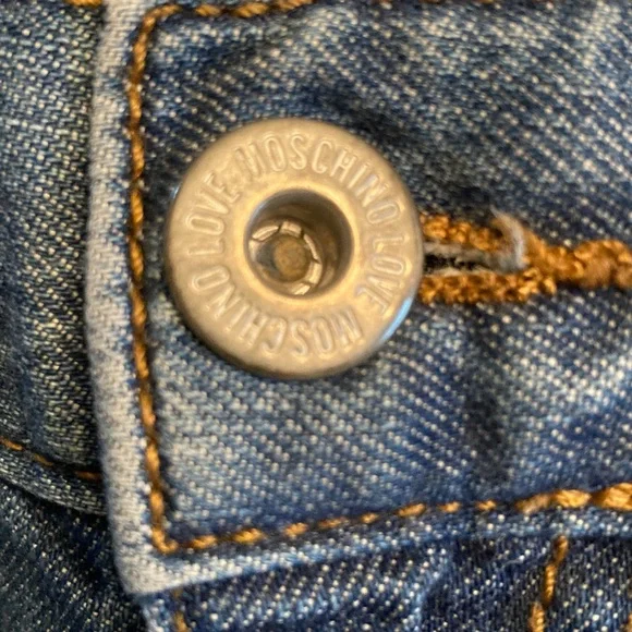 Moschino Blue Denim with Black Label - Picture 4 of 11
